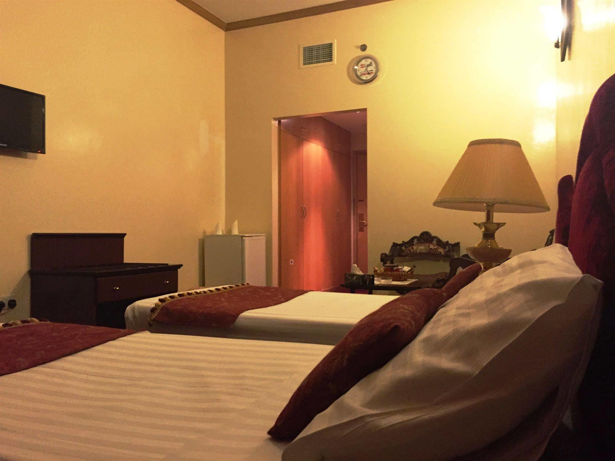 Kings Square Hotel Llc Dubai Esterno foto